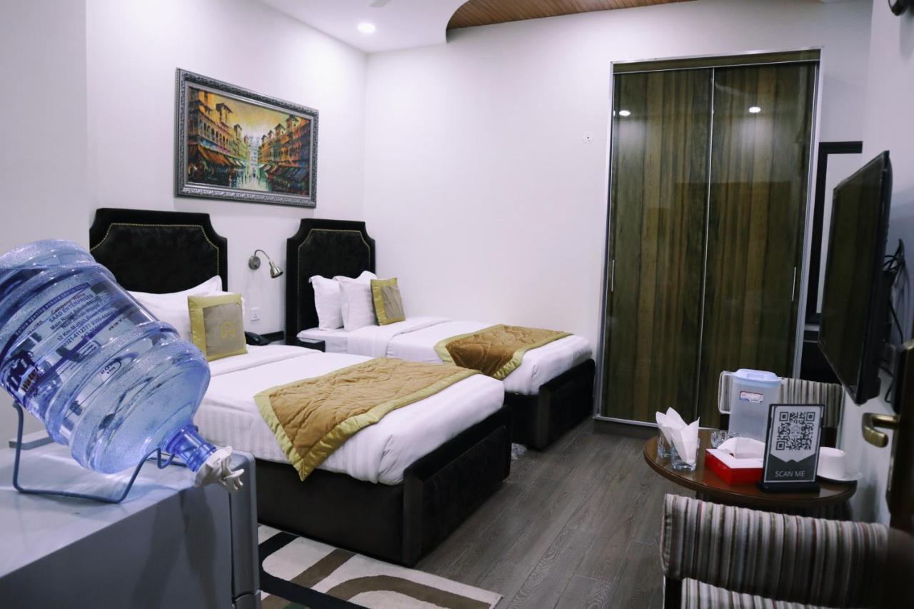 Hayyat Luxury Hotel Suites Лахор Екстериор снимка